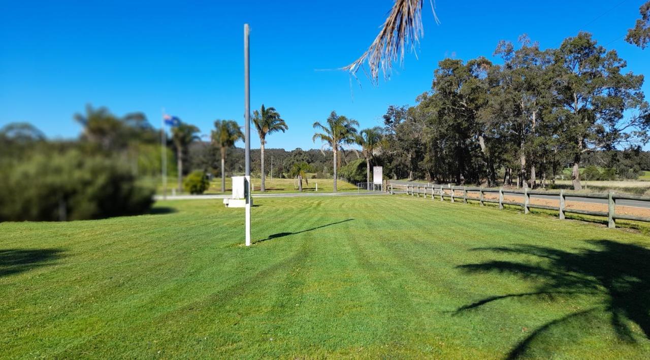 101 Oatlands Motell Mount Barker Exteriör bild